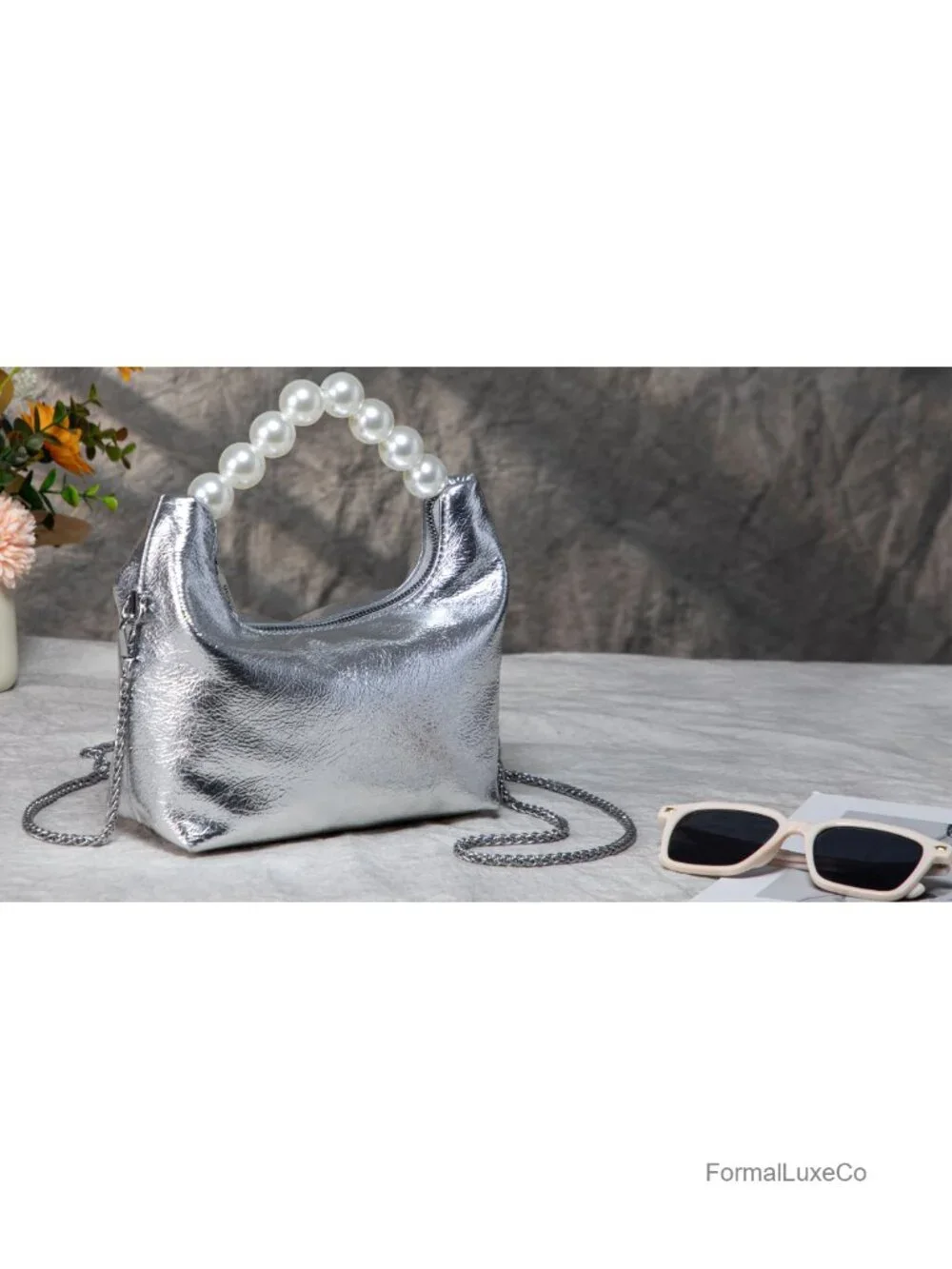 Faux Leather Pearl Handle Evening Clutch Purse with Detachable Chain
